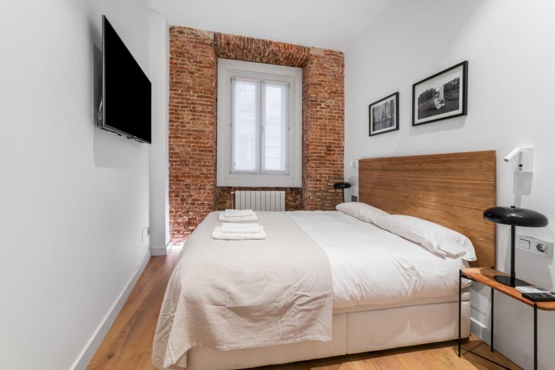 2 Bedrooms 1 Bathroom Furnished - Centro - Equipped & Stylish - Minty Stay Madrid Exterior foto